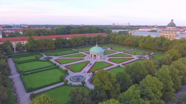 Parque Aéreo Sobre Hofgarten Con Pasarelas Patrón Munich Baviera Alemania — Vídeos de Stock