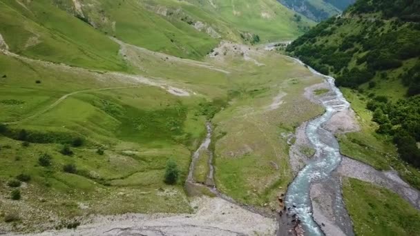 2019 Κεραία Ποταμού Μέσω Της Υπαίθρου Στη Δημοκρατία Της Γεωργίας — Αρχείο Βίντεο