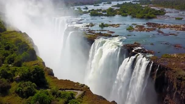 Luchtfoto Van Majestueuze Victoria Falls Zambezi Rivier Grens Van Zimbabwe — Stockvideo