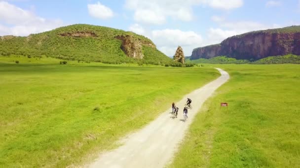 Hell Gate Ulusal Parkı Rift Vadisi Kenya Afrika Dört Bisikletçiden — Stok video