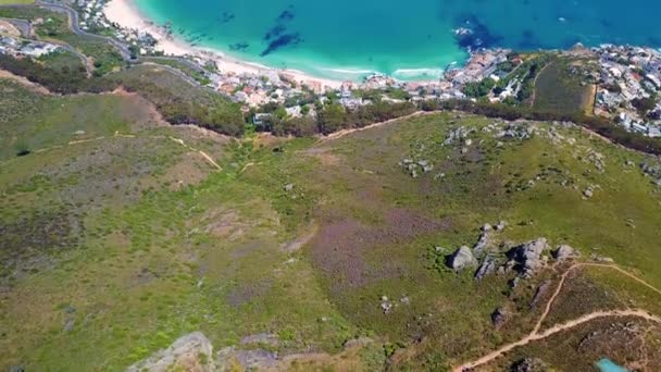 Vue Aérienne Vers Bas Dessus Petits Villages Riches Enclaves Sud — Video