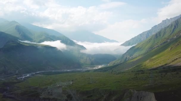 2019 Κεραία Ποταμού Μέσω Της Υπαίθρου Στη Δημοκρατία Της Γεωργίας — Αρχείο Βίντεο