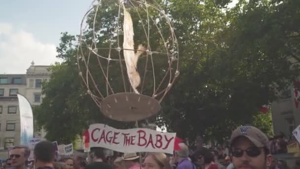 2018 Enorme Menigten Demonstranten Gaan Naar Straten Van Londen Engeland — Stockvideo