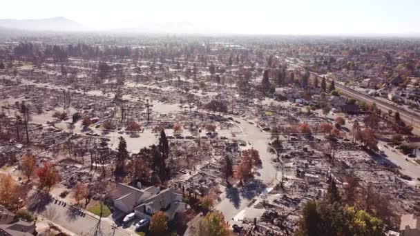 Chockerande Antenn Förödelse Från 2017 Santa Rosa Tubbs Brand Katastrof — Stockvideo