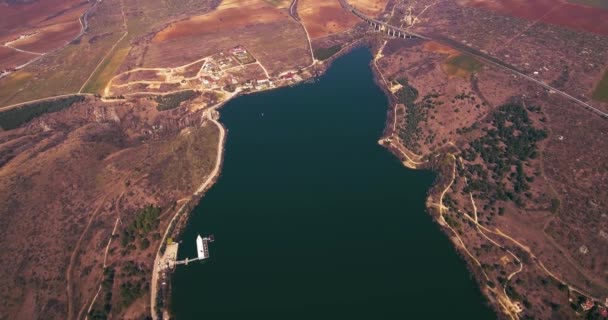 Aéreo Sobre Lago Mladost Macedonia — Vídeo de stock