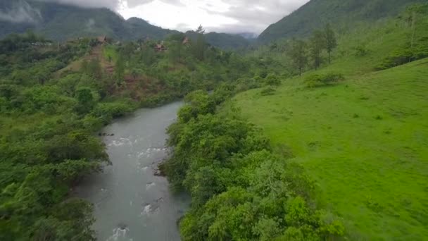 Avión Sobre Río Champey Semuc Guatemala — Vídeos de Stock