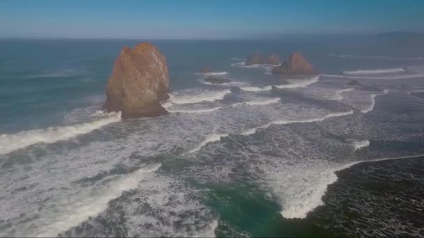 Beautiful Aerial Establishing Shot Shore Reveals Foggy Coastline Big Sur — Stock Video