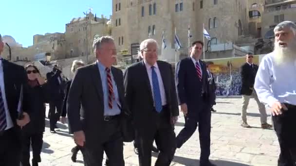 2019 Amerikaanse Nationale Veiligheidsadviseur John Bolton Reist Jeruzalem Israël Klaagmuur — Stockvideo