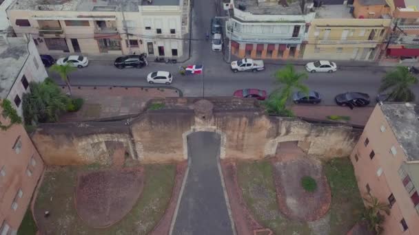 Aerial Till Dominikanska Republikens Flagga Santo Domingo — Stockvideo