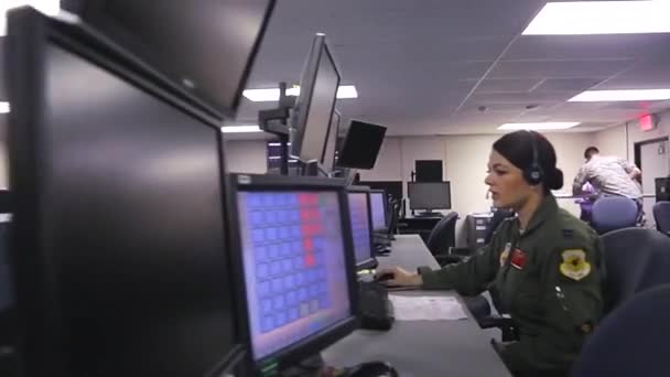 Landmacht Commandocentrum Voor Bewapende Vliegtuigen — Stockvideo