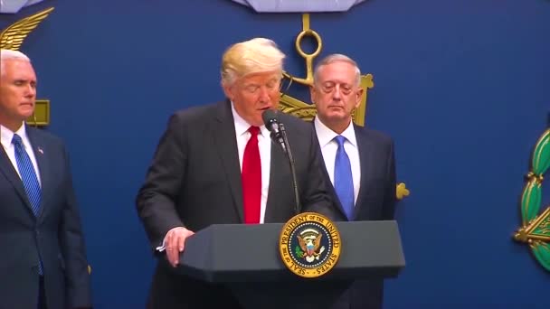 Președintele Donald Trump Făcut Remarci Ceremonia Generalului Jim Mattis Departamentul — Videoclip de stoc