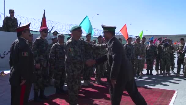 Militaire Academie Van Het Afghaanse Leger Organiseert Oefeningen Afstudeerceremonies — Stockvideo