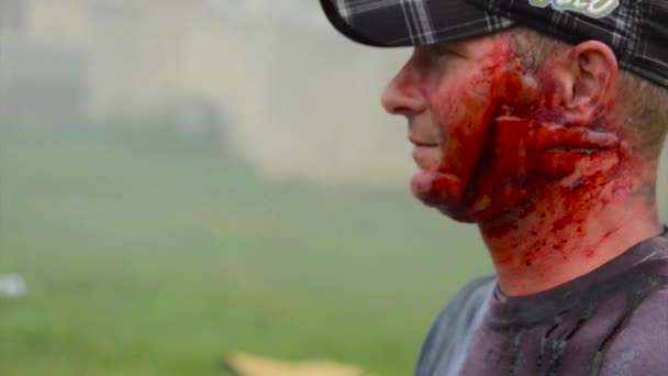 Truppen Der Nationalgarde Schutzanzügen Trainieren Die Rettung Von Menschen Aus — Stockvideo