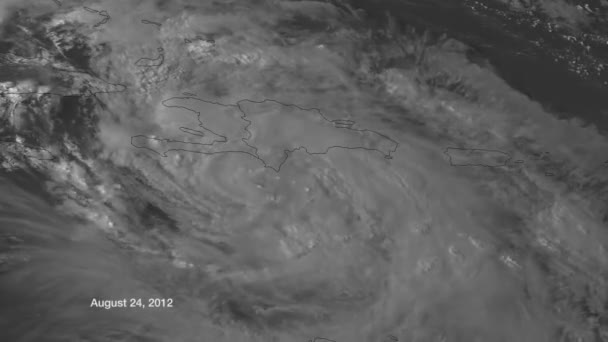 Eine Wetterkarte Verfolgt Hurrikan Isaac Während 2014 Die Karibik Überquert — Stockvideo