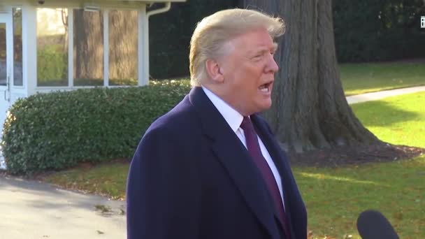 2018 Presidente Estadounidense Donald Trump Habla Con Periodistas Del Cuerpo — Vídeos de Stock