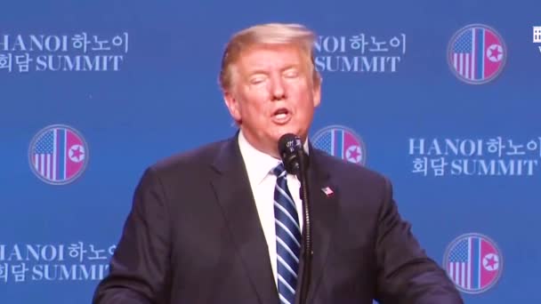 2019 President Donald Trump Insults Memory Otto Warmbier His Summit — Stock Video
