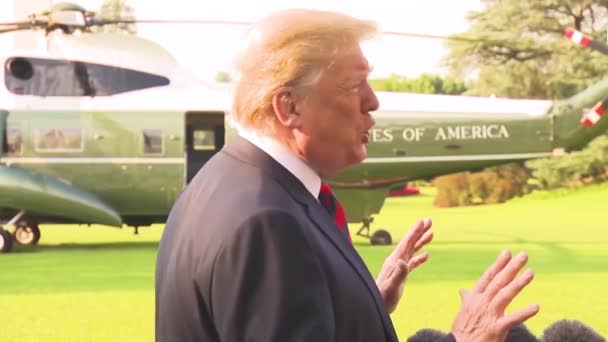 2018 Amerikaanse President Donald Trump Betoogt Dat Rusland Poetin Terug — Stockvideo