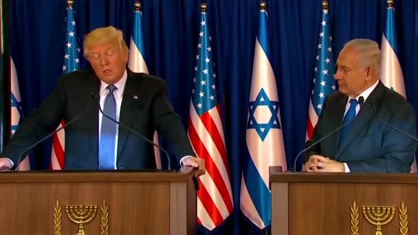 2017年 ドナルド トランプ米大統領とベンヤミン ネタニヤフ首相がエルサレム訪問中に意見交換を行う イスラエルとパレスチナの間の平和が議論される — ストック動画