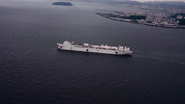 2018 Lotnictwo Wojskowego Okrętu Szpitalnego Usns Mercy Odlatuje Dowódca Floty — Wideo stockowe