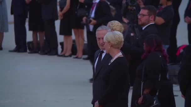 2018 Senator John Mccain Formele Begrafenis Processie Vlag Gedrapeerde Kist — Stockvideo
