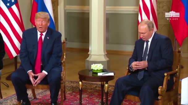 2018 Президент Дональд Трамп Президент России Владимир Путин Встретились Перед — стоковое видео