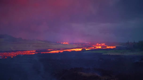 2018 Vulcano Kilauea Sulla Grande Isola Delle Hawaii Eruttando Notte — Video Stock