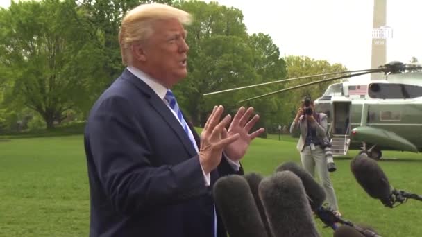 2018 Presidente Los Estados Unidos Donald Trump Habla Los Periodistas — Vídeo de stock