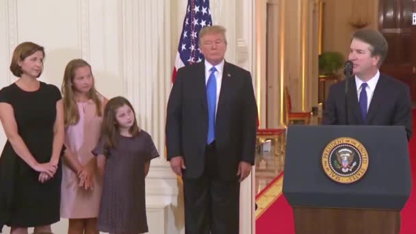 2018 Předseda Nejvyššího Soudu Usa Breet Kavanaugh Vystoupí Nominačním Ceremoniálu — Stock video