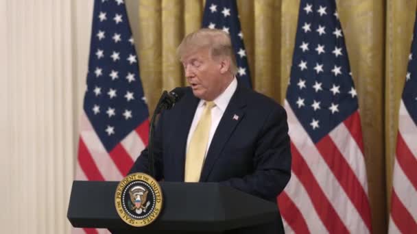 Président Trump Organise Sommet Sur Les Médias Sociaux 2019 — Video