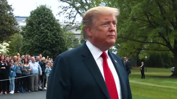 President Trump Says Vaccinations Important Says Feels Young Vibrant 2019 — Stock Video