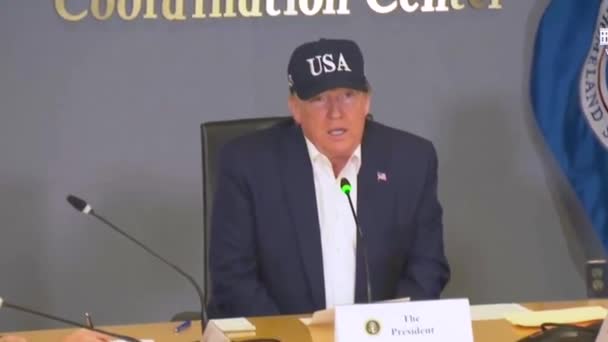 2019 Presidente Los Estados Unidos Donald Trump Anuncia Que Huracán — Vídeos de Stock