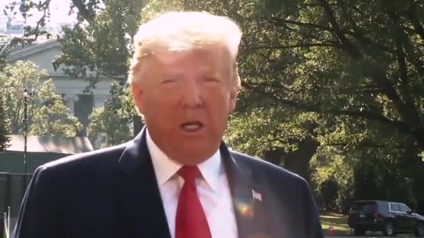 Presidente Trump Fala Imprensa Sobre Visitar Ohio Paso Após Tiroteios — Vídeo de Stock