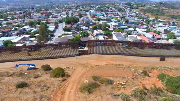 2019 Bra Antenn Över Den Amerikanska Mexikanska Gränsmuren — Stockvideo