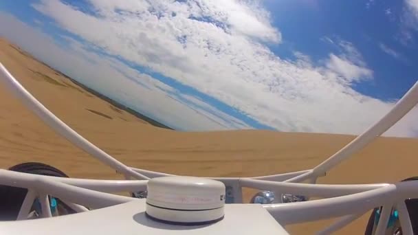 Захватывающий Снимок Багги Песчаных Дюнах — стоковое видео