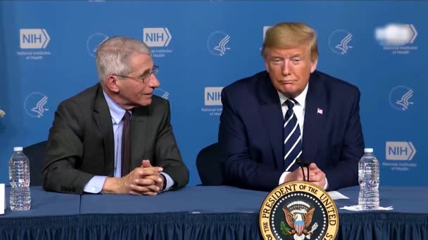 2020 Amerikalı Hekim Immünolog Anthony Fauci Başkan Trump Covid Coronavirüs — Stok video