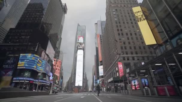 Pov Times Square New York City Verlaten Tijdens Covid Coronavirus — Stockvideo