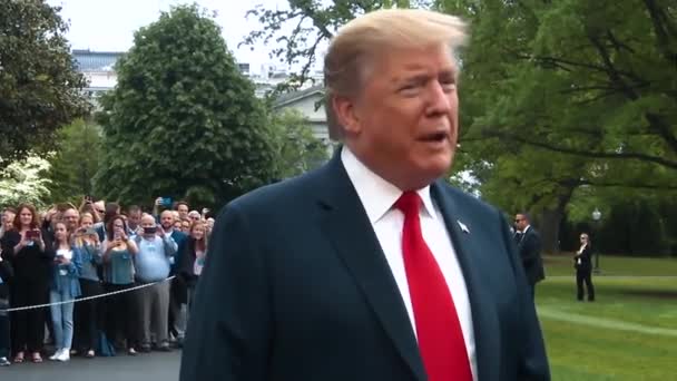 Presidente Trump Diz Que Não Pode Comentar Sobre Números Pib — Vídeo de Stock