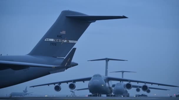 2019 Gute Einspielung Der Travis Air Force Base Mit Großen — Stockvideo