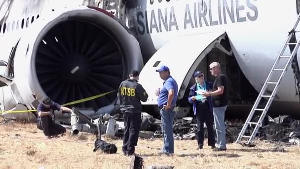 Beelden Van Crash Van Asiana Airlines San Francisco 2013 — Stockvideo