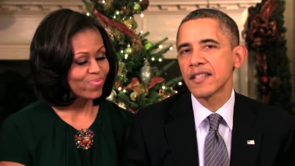 Prezident Obama První Dáma Michelle Obama Posílají Holidat Přání Vojákům — Stock video