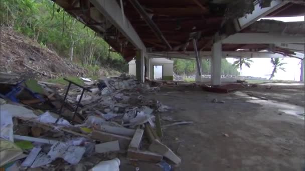 2009年9月袭击美属萨摩亚的大规模海啸造成的破坏 — 图库视频影像