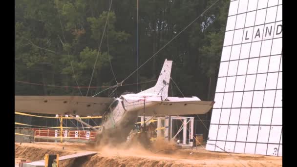 Nasa Researchers Crash Test Airplane Improve Safety — Stock Video