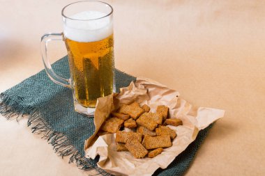 ekmek tost yanında taze bira