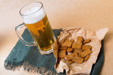 ekmek tost yanında taze bira