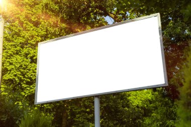 Billboard kadar sahte tuval City arka plan güzel hava ve güneş ışığı