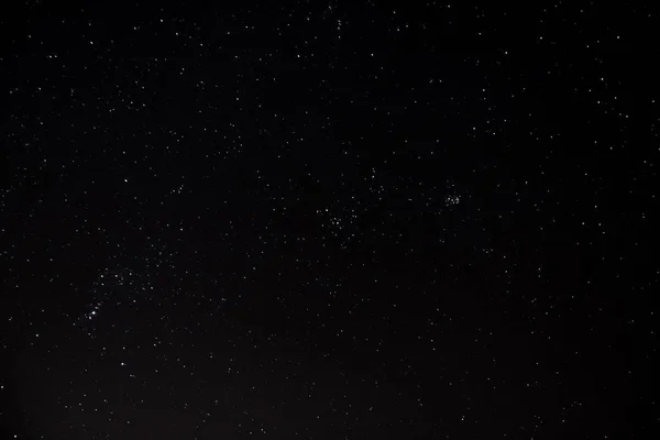Étoiles sur le ciel nocturne — Photo