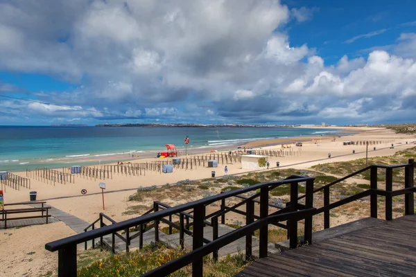 Consolacao plaj Peniche, Portekiz.