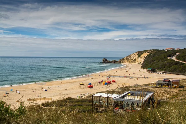 Paredes Vitoria plaj Alcobaca, Portekiz.