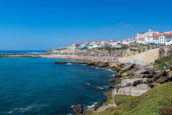 Praia dos Pescadores em Ericeira, Portugal . — Fotografia de Stock