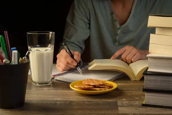 Study table desk — Stock Photo, Image